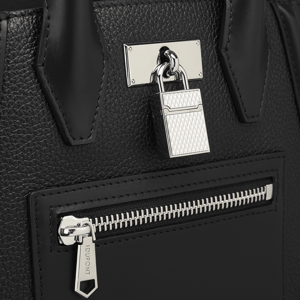 Kleine Tasche color_black corporate25 FW2425 7 - S.T. Dupont Germany