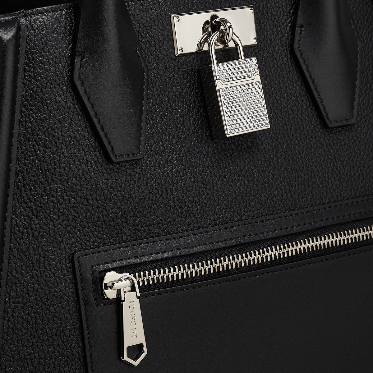 Mittlere Tasche backtoschool25 color_black corporate25 6 - S.T. Dupont Germany
